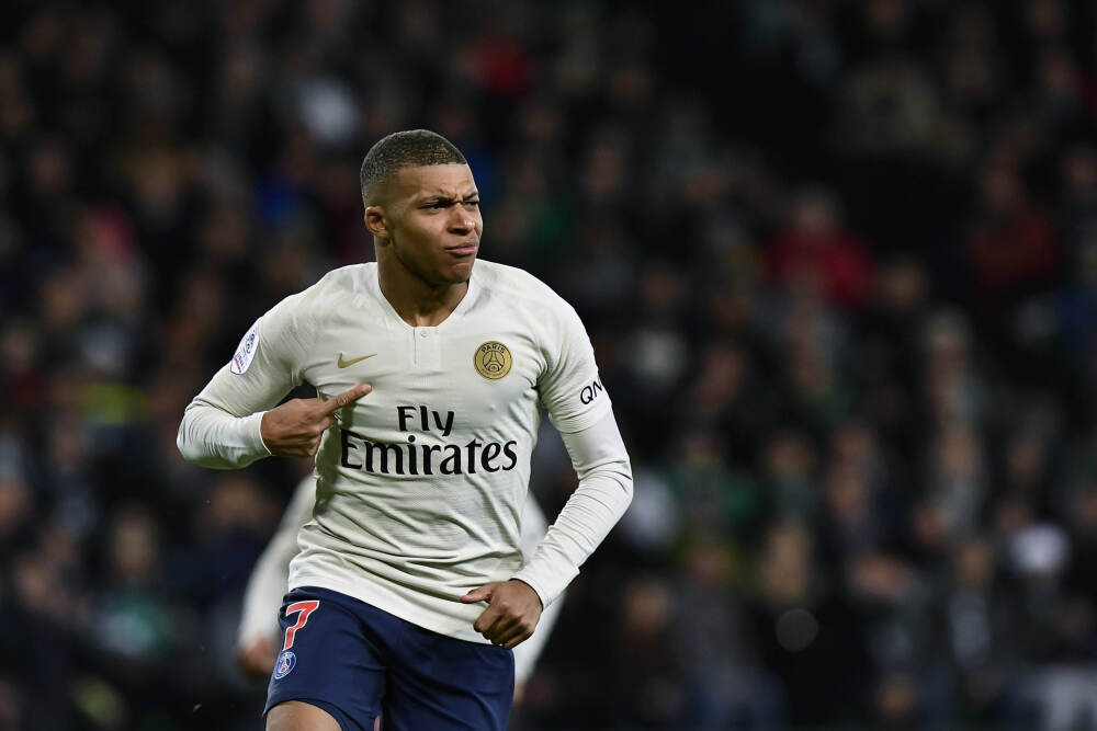 默森：瓜帅下赛季都不知道还在不在曼城，塞梅尼奥去热刺或许不错